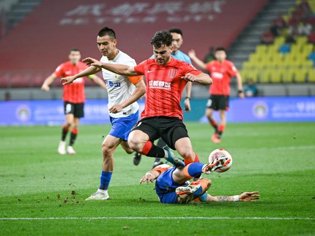 PG电子官方网站-连胜止步蓉城正视与强队差距：考验才真正开始